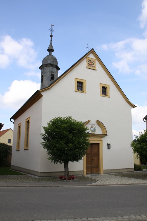 Außenansicht der Filialkirche St. Jakobus d.Ä. in Kleinrheinfeld